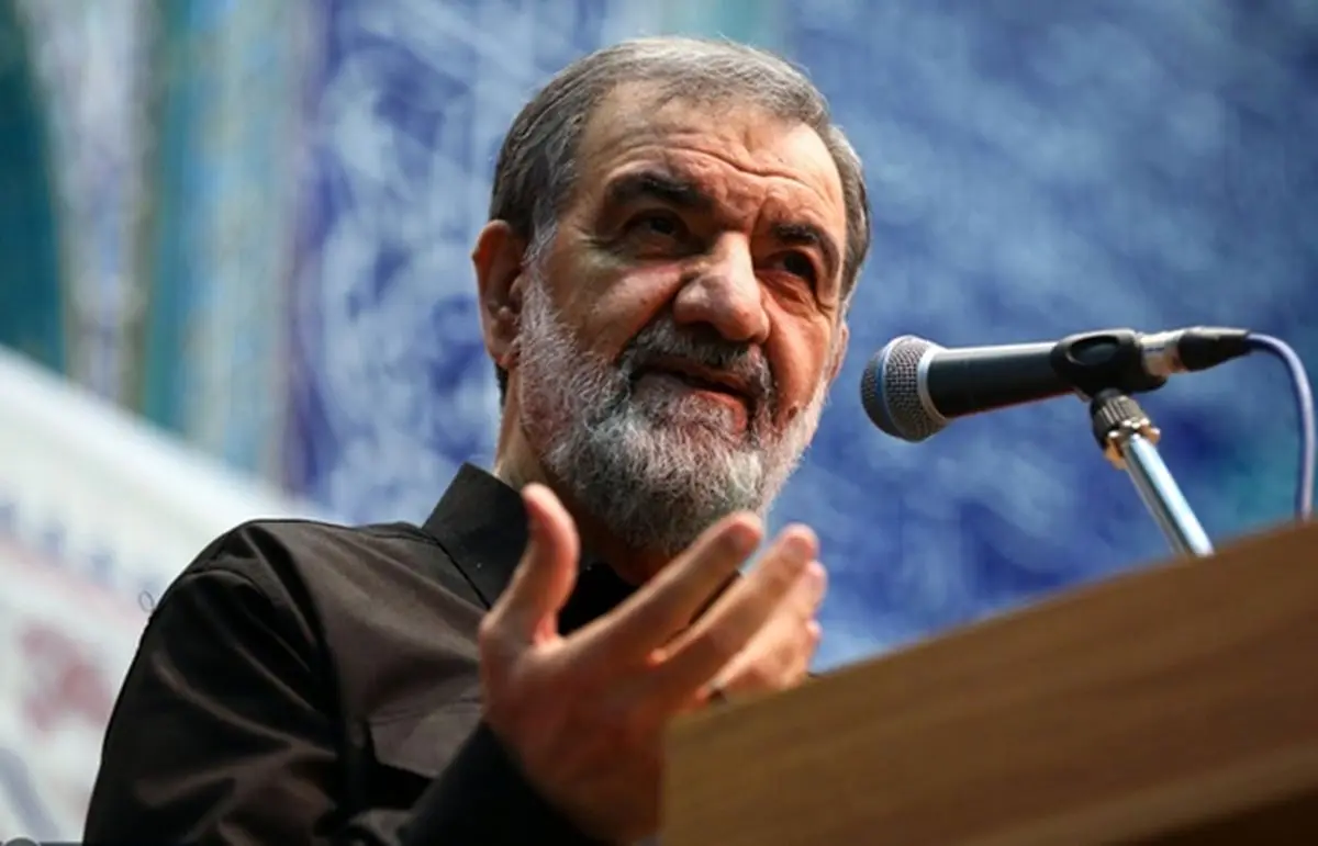 خط و نشان محسن رضایی برای ترامپ؛ ما در کنار گوشتان هستیم